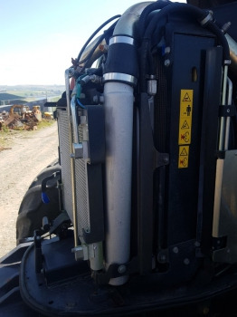 Mccormick X7.650 Cooler Intercooler - Köztes hűtő - Mezőgazdasági gépek: 1 kép. Mccormick X7.650 Cooler Intercooler - Köztes hűtő - Mezőgazdasági gépek: 1 kép.
