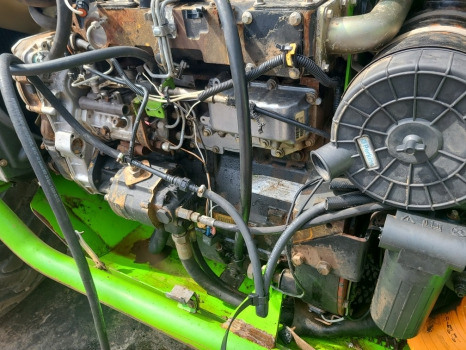 Merlo  P28.7 Kt Complete Engine  2168/2400, Rg81391, U187496l - Motor: 5 kép. Merlo  P28.7 Kt Complete Engine  2168/2400, Rg81391, U187496l - Motor: 5 kép.