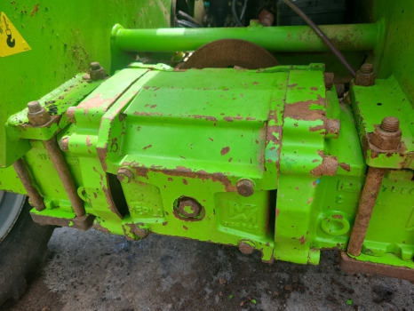 Merlo P28.7 Kt Front Axle Differential Unit Complete - Első tengely: 1 kép. Merlo P28.7 Kt Front Axle Differential Unit Complete - Első tengely: 1 kép.