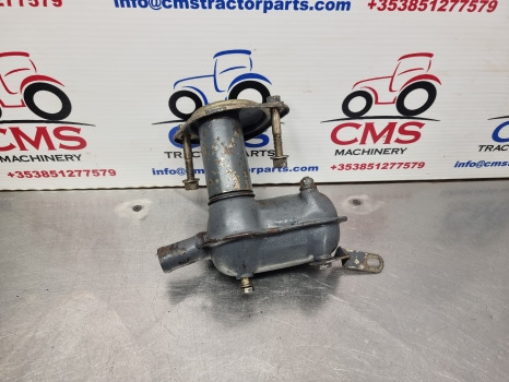 New Holand Tl, Fiat, 30, 35 Series Engine Breather Assy 87801945, 4624515 - Légbeszívó rendszer: 2 kép. New Holand Tl, Fiat, 30, 35 Series Engine Breather Assy 87801945, 4624515 - Légbeszívó rendszer: 2 kép.