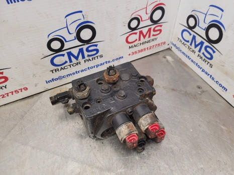 New Holland Case Mxu, Maxxum, Tsa, T6000 Case Mxu100 Hydraulic Valve 5195591 - Kábel/ Kábelkorbácso: 3 kép. New Holland Case Mxu, Maxxum, Tsa, T6000 Case Mxu100 Hydraulic Valve 5195591 - Kábel/ Kábelkorbácso: 3 kép.