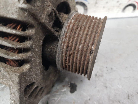 New Holland Case Tm, Mxm Series Mxm190, Tm190 Alternator 82014508 - Generátor - Traktor: 3 kép. New Holland Case Tm, Mxm Series Mxm190, Tm190 Alternator 82014508 - Generátor - Traktor: 3 kép.