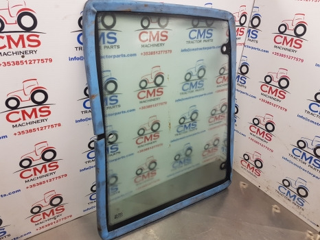 New Holland Ford 40, Tm, 60, M Series 8360 Cab Side Glass Lhs 82009813, 82029321 - Ablak és alkatrészek: 4 kép. New Holland Ford 40, Tm, 60, M Series 8360 Cab Side Glass Lhs 82009813, 82029321 - Ablak és alkatrészek: 4 kép.