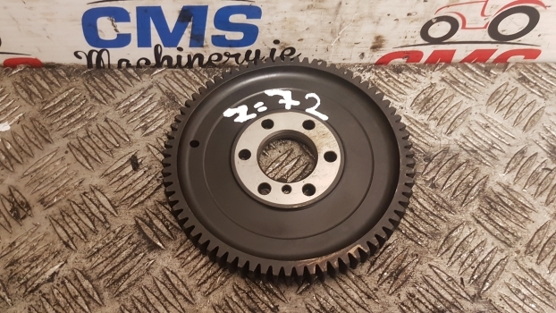 New Holland T5.100, T5.110, T5.120 Engine Gear 5801584826 - Motor és alkatrészek - Traktor: 1 kép. New Holland T5.100, T5.110, T5.120 Engine Gear 5801584826 - Motor és alkatrészek - Traktor: 1 kép.