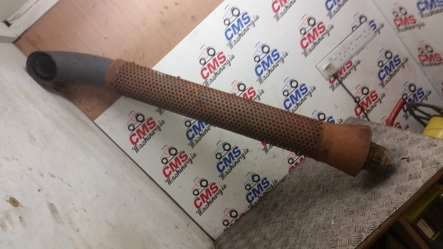 New Holland T5.100, T5.110, T5.120 Exhaust Pipe Assy 47939799 - Kipufogócső - Traktor: 1 kép. New Holland T5.100, T5.110, T5.120 Exhaust Pipe Assy 47939799 - Kipufogócső - Traktor: 1 kép.