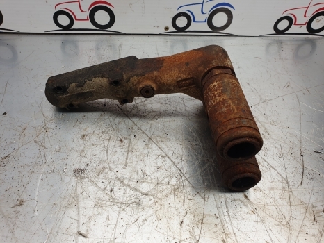 New Holland T5.120 Spool Valve Manifold 47555670 - Hidraulikus szelep - Traktor: 2 kép. New Holland T5.120 Spool Valve Manifold 47555670 - Hidraulikus szelep - Traktor: 2 kép.