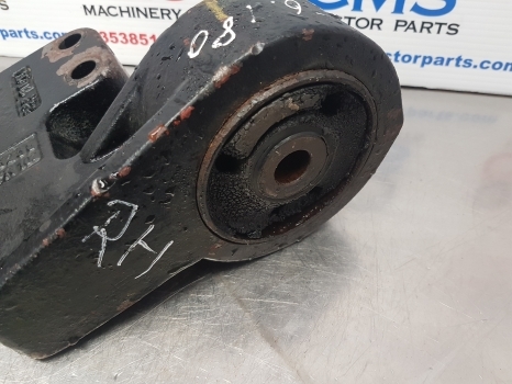 New Holland T6.180, T5, T6, Tsa Cab Support Lhs 82028239, 82032679, 84545222 - Fülke felfüggesztés - Traktor: 4 kép. New Holland T6.180, T5, T6, Tsa Cab Support Lhs 82028239, 82032679, 84545222 - Fülke felfüggesztés - Traktor: 4 kép.