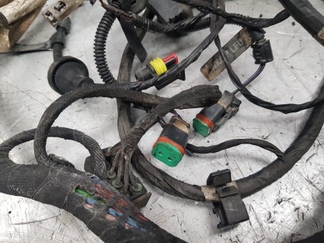 New Holland T6.180 T6, T7 Cab Roof Wiring Loom 47880413, 47754459, 47915892 - Kábel/ Kábelkorbácso - Traktor: 5 kép. New Holland T6.180 T6, T7 Cab Roof Wiring Loom 47880413, 47754459, 47915892 - Kábel/ Kábelkorbácso - Traktor: 5 kép.