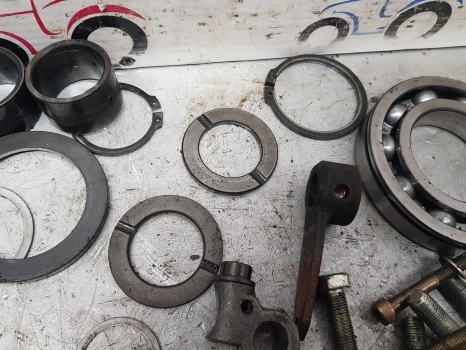 New Holland T6 Case Maxxum 145 Pto Assorted Parts Pto Assorted Parts - Erőátvitel - Traktor: 4 kép. New Holland T6 Case Maxxum 145 Pto Assorted Parts Pto Assorted Parts - Erőátvitel - Traktor: 4 kép.