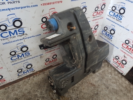 New Holland T7.200 Adblue Tank 84260592 - AdBlue tartály - Traktor: 2 kép. New Holland T7.200 Adblue Tank 84260592 - AdBlue tartály - Traktor: 2 kép.
