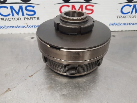 New Holland T7040 4wd Engagement Clutch Assembly 4712655, 5195122, 5193859 - Kuplung és alkatrészek: 1 kép. New Holland T7040 4wd Engagement Clutch Assembly 4712655, 5195122, 5193859 - Kuplung és alkatrészek: 1 kép.