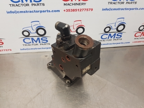 New Holland T7040, T7030, T7050, Case Puma Hydraulic Body Valve 47136304 - Hidraulikus szelep - Traktor: 3 kép. New Holland T7040, T7030, T7050, Case Puma Hydraulic Body Valve 47136304 - Hidraulikus szelep - Traktor: 3 kép.