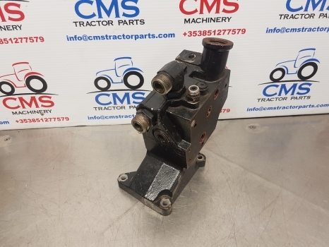 New Holland T7040, T7030, T7050, Case Puma Hydraulic Body Valve 47136304 - Hidraulikus szelep - Traktor: 2 kép. New Holland T7040, T7030, T7050, Case Puma Hydraulic Body Valve 47136304 - Hidraulikus szelep - Traktor: 2 kép.