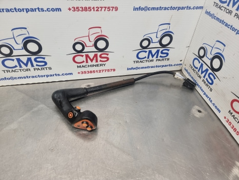 New Holland Tm, Tm135, Tm125, Transmission Control Lever 82013762, 82009457 - Elektromos rendszer: 1 kép. New Holland Tm, Tm135, Tm125, Transmission Control Lever 82013762, 82009457 - Elektromos rendszer: 1 kép.