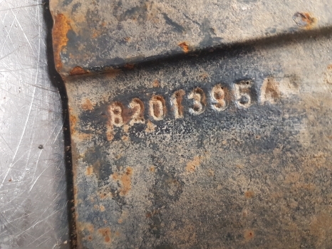 New Holland Tm125, Tm, Ts, 60 Series, Fiat M Tow Hook 82013954, 82026936 - Keret/ Alváz - Traktor: 4 kép. New Holland Tm125, Tm, Ts, 60 Series, Fiat M Tow Hook 82013954, 82026936 - Keret/ Alváz - Traktor: 4 kép.