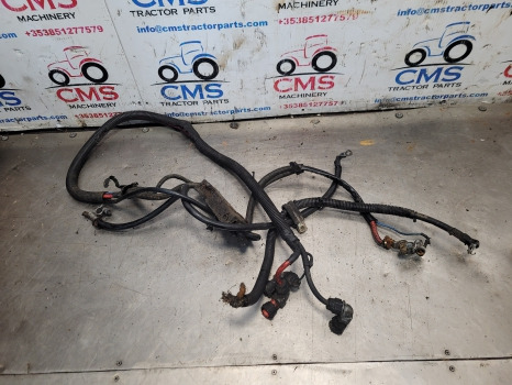 New Holland Tsa, Case Mxu Series Mxu100 16x16 Transmission Wiring Loom - Kábel/ Kábelkorbácso: 5 kép. New Holland Tsa, Case Mxu Series Mxu100 16x16 Transmission Wiring Loom - Kábel/ Kábelkorbácso: 5 kép.