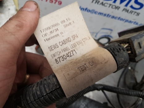 New Holland Tsa Series Cab Wiring Loom 87313607, 82035387, 82039441, 87304271 - Kábel/ Kábelkorbácso - Traktor: 5 kép. New Holland Tsa Series Cab Wiring Loom 87313607, 82035387, 82039441, 87304271 - Kábel/ Kábelkorbácso - Traktor: 5 kép.