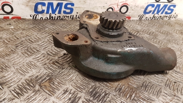 Old Stock Old Stock Water Cooling Pump 3771d04a1 - Hűtőfolyadék szivattyú - Traktor: 4 kép. Old Stock Old Stock Water Cooling Pump 3771d04a1 - Hűtőfolyadék szivattyú - Traktor: 4 kép.