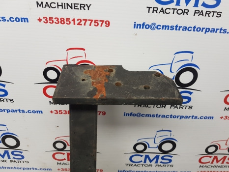 T5000, Tl, Tla, Case Jxu Series, Foot Step Assy Rhs 5184803, 82007963, 82007964 - Lépcső - Mezőgazdasági gépek: 3 kép. T5000, Tl, Tla, Case Jxu Series, Foot Step Assy Rhs 5184803, 82007963, 82007964 - Lépcső - Mezőgazdasági gépek: 3 kép.