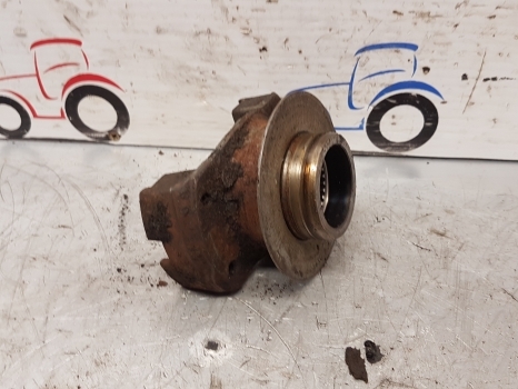 Terex Matbro T252 Tr 250 Axle Drive Shaft Coupling - Féltengely - Teleszkópos rakodó: 1 kép. Terex Matbro T252 Tr 250 Axle Drive Shaft Coupling - Féltengely - Teleszkópos rakodó: 1 kép.