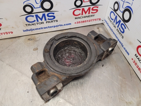Valtra 6400, 6100, 6200, 6300 Front Axle Support Bracket Front V31791800, 102003 - Felfüggesztés: 5 kép. Valtra 6400, 6100, 6200, 6300 Front Axle Support Bracket Front V31791800, 102003 - Felfüggesztés: 5 kép.