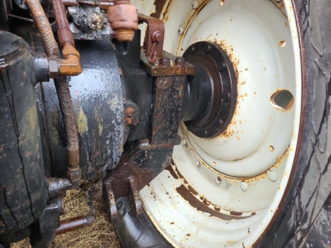 Valtra S230, S240, S260, S280 Rear Half Axle Rhs V35114500, V35115200 - Hátsó tengely - Mezőgazdasági gépek: 1 kép. Valtra S230, S240, S260, S280 Rear Half Axle Rhs V35114500, V35115200 - Hátsó tengely - Mezőgazdasági gépek: 1 kép.