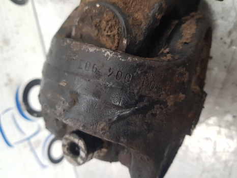 Zf Apl2045 Rhs Half Front Axle Shaft 0501208274, 0501209396, 0501004903 - Féltengely - Traktor: 2 kép. Zf Apl2045 Rhs Half Front Axle Shaft 0501208274, 0501209396, 0501004903 - Féltengely - Traktor: 2 kép.