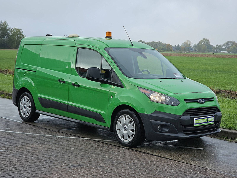 Ford Transit Connect 1.5 L2 Navi Euro6 AC NAP - Dobozos kisteherautó: 4 kép. Ford Transit Connect 1.5 L2 Navi Euro6 AC NAP - Dobozos kisteherautó: 4 kép.