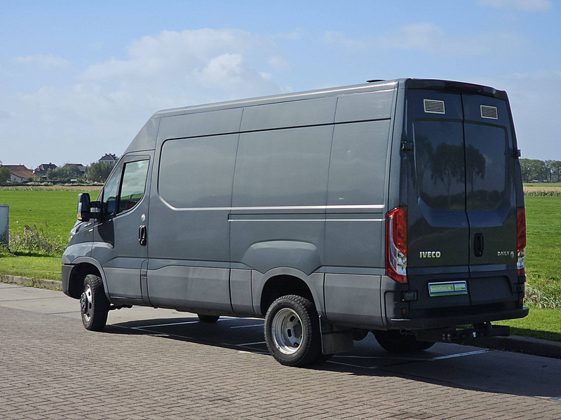 Iveco Daily 35C15 3.0 L 150 L2H2 DL - Furgon: 5 kép. Iveco Daily 35C15 3.0 L 150 L2H2 DL - Furgon: 5 kép.
