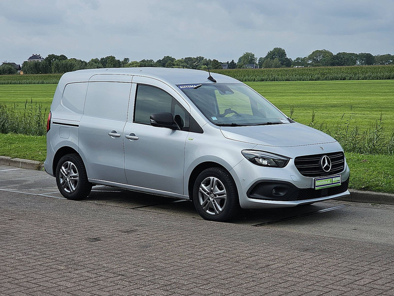 Mercedes-Benz Citan 110 CDI 3-Zits LED Automaat! - Dobozos kisteherautó: 4 kép. Mercedes-Benz Citan 110 CDI 3-Zits LED Automaat! - Dobozos kisteherautó: 4 kép.