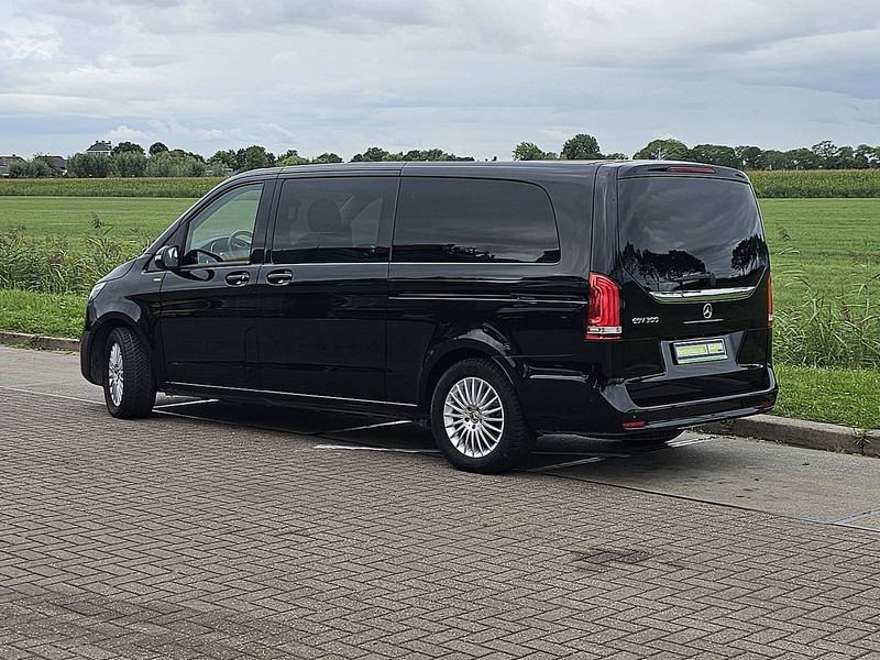 Mercedes-Benz EQV 300 L3 XL 8-Pers Mbux - Minibusz, Elektromos busz: 5 kép. Mercedes-Benz EQV 300 L3 XL 8-Pers Mbux - Minibusz, Elektromos busz: 5 kép.