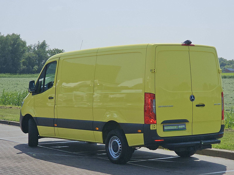 Mercedes-Benz Sprinter 314 CDI L2H1 - Kis furgon: 5 kép. Mercedes-Benz Sprinter 314 CDI L2H1 - Kis furgon: 5 kép.