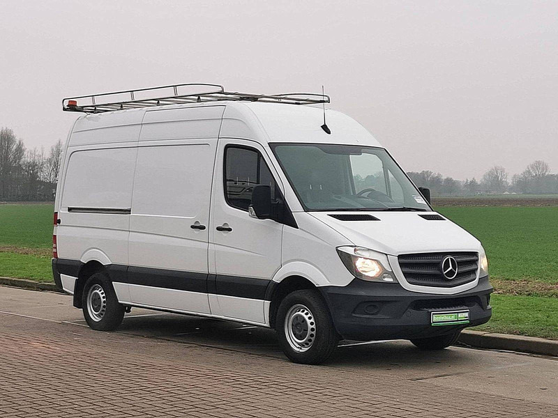 Mercedes-Benz Sprinter 314 L2H2 Imperiaal Euro6 - Furgon: 4 kép. Mercedes-Benz Sprinter 314 L2H2 Imperiaal Euro6 - Furgon: 4 kép.