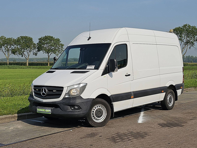 Mercedes-Benz Sprinter 316 L2H2 3.5T-Trekhaak! - Furgon: 2 kép. Mercedes-Benz Sprinter 316 L2H2 3.5T-Trekhaak! - Furgon: 2 kép.