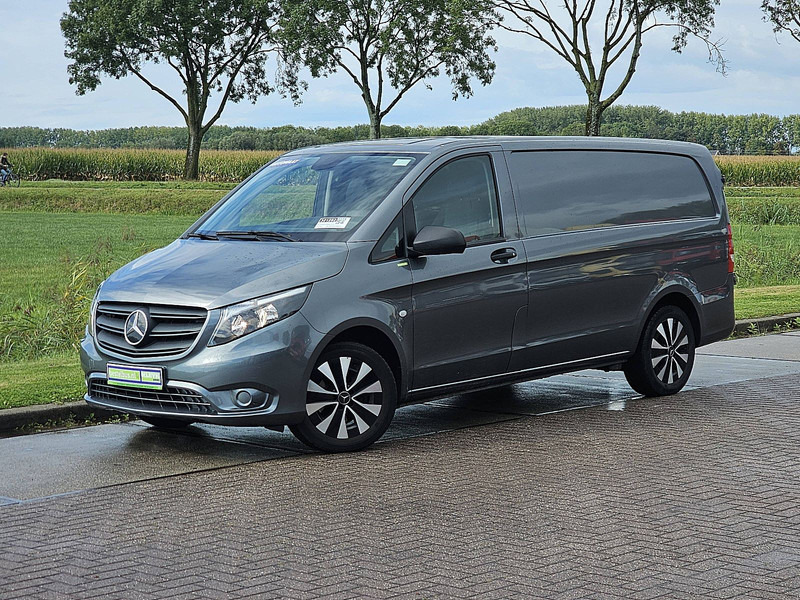 Mercedes-Benz Vito 116 L2 Autom Navi Euro6! - Kis furgon: 2 kép. Mercedes-Benz Vito 116 L2 Autom Navi Euro6! - Kis furgon: 2 kép.