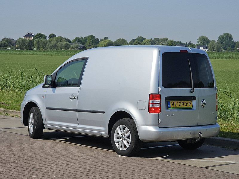 Volkswagen Caddy 1.6 L1 Airco MF-Stuur! - Kis furgon: 5 kép. Volkswagen Caddy 1.6 L1 Airco MF-Stuur! - Kis furgon: 5 kép.