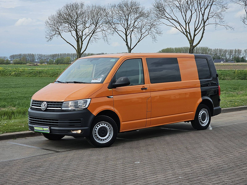 Volkswagen Transporter 2.0 TDI L2 Dubbel Cabine AC! - Kis furgon: 2 kép. Volkswagen Transporter 2.0 TDI L2 Dubbel Cabine AC! - Kis furgon: 2 kép.