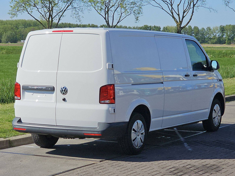 Volkswagen Transporter 2.0 TDI T6.1 L2H1 Navi Euro6 - Kis furgon: 3 kép. Volkswagen Transporter 2.0 TDI T6.1 L2H1 Navi Euro6 - Kis furgon: 3 kép.