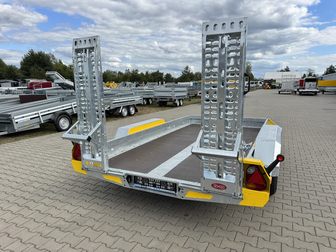 Új Gépszállító utánfutó TA-NO BOB 35.36 | 3500kg | 360x179 cm: 7 kép. Új Gépszállító utánfutó TA-NO BOB 35.36 | 3500kg | 360x179 cm: 7 kép.