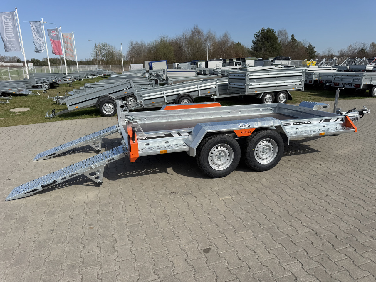 Új Gépszállító utánfutó TA-NO BOB 35.36 | 3500kg | 360x179 cm: 22 kép. Új Gépszállító utánfutó TA-NO BOB 35.36 | 3500kg | 360x179 cm: 22 kép.