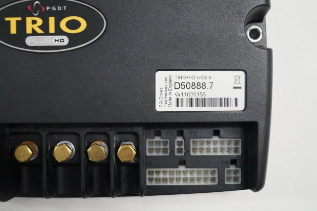 Factory Cat D50888.7 | Trio + HD A150R 36V sn. W11039155 - ECU - Anyagmozgató gép: 2 kép. Factory Cat D50888.7 | Trio + HD A150R 36V sn. W11039155 - ECU - Anyagmozgató gép: 2 kép.