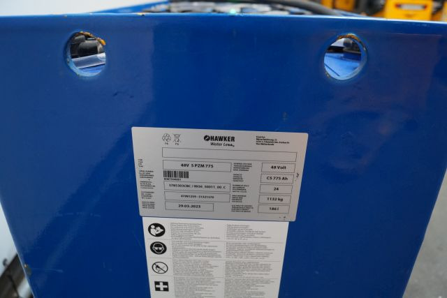 Hawker unknown | Battery 48V775Ah 48 5 PZMM775 Year 2023 weight 1132 kg sn. 8087  - Akkumulátor - Anyagmozgató gép: 4 kép. Hawker unknown | Battery 48V775Ah 48 5 PZMM775 Year 2023 weight 1132 kg sn. 8087  - Akkumulátor - Anyagmozgató gép: 4 kép.