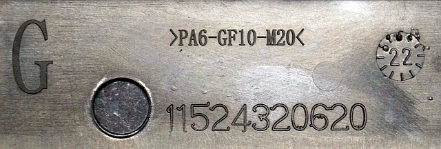 Linde 11524320620 | Bonnet Left - Karosszéria és külső - Anyagmozgató gép: 3 kép. Linde 11524320620 | Bonnet Left - Karosszéria és külső - Anyagmozgató gép: 3 kép.