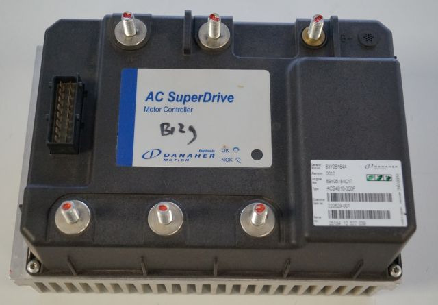 Toyota/BT 220629-001 | Danaher motion AC Superdrive motor controller 83Y05184A A - ECU - Anyagmozgató gép: 1 kép. Toyota/BT 220629-001 | Danaher motion AC Superdrive motor controller 83Y05184A A - ECU - Anyagmozgató gép: 1 kép.