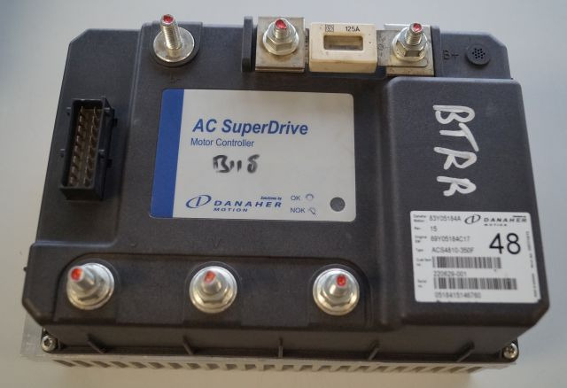 Toyota/BT 220629-001 | Danaher motion AC Superdrive motor controller 83Y05184A A - ECU - Anyagmozgató gép: 1 kép. Toyota/BT 220629-001 | Danaher motion AC Superdrive motor controller 83Y05184A A - ECU - Anyagmozgató gép: 1 kép.