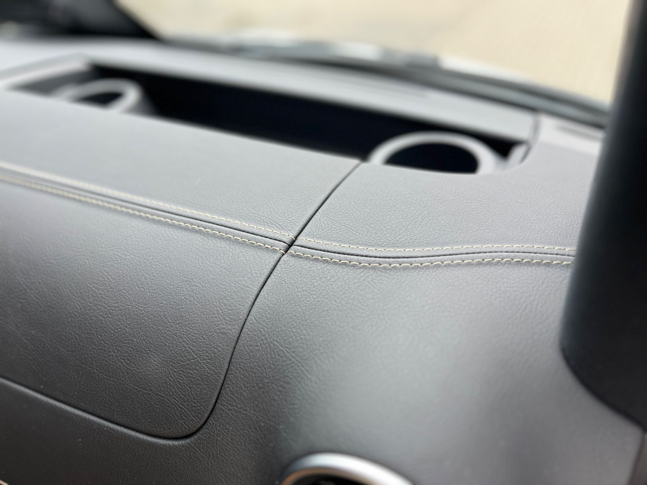 Mercedes-Benz Sprinter 519 TOURIST XL / 21 to 24 Seats / NEW! lízing Mercedes-Benz Sprinter 519 TOURIST XL / 21 to 24 Seats / NEW!: 29 kép.