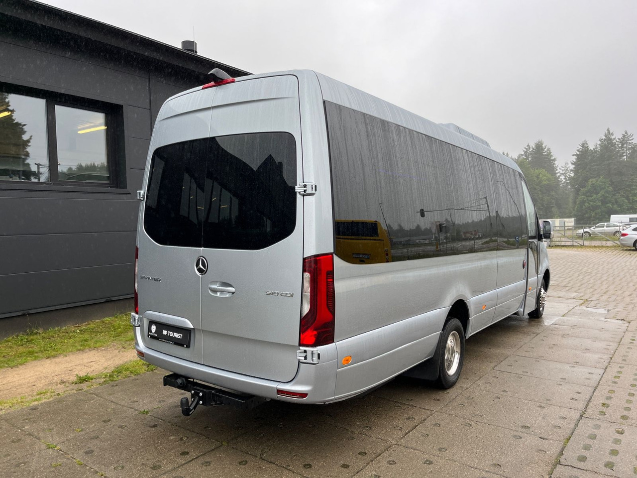 Mercedes-Benz Sprinter 519 TRANSFER XL / 22+1+1 / ON STOCK!!! Mercedes-Benz Sprinter 519 TOURIST XL / 21 to 24 Seats /NEW! - Minibusz, Kisbusz: 4 kép. Mercedes-Benz Sprinter 519 TRANSFER XL / 22+1+1 / ON STOCK!!! Mercedes-Benz Sprinter 519 TOURIST XL / 21 to 24 Seats /NEW! - Minibusz, Kisbusz: 4 kép.