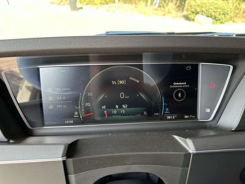 Nyergesvontató Volvo Volvo FH 500 4x2 ACC I-PARK COOL NEW MODEL FH 500 4x2: 11 kép. Nyergesvontató Volvo Volvo FH 500 4x2 ACC I-PARK COOL NEW MODEL FH 500 4x2: 11 kép.