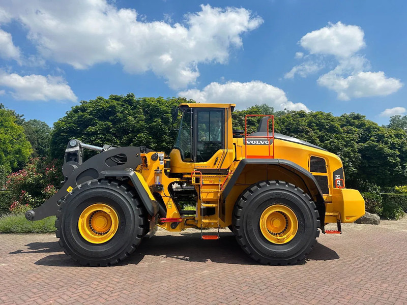 Volvo L260 H UNUSED - Gumikerekes homlokrakodó: 1 kép. Volvo L260 H UNUSED - Gumikerekes homlokrakodó: 1 kép.