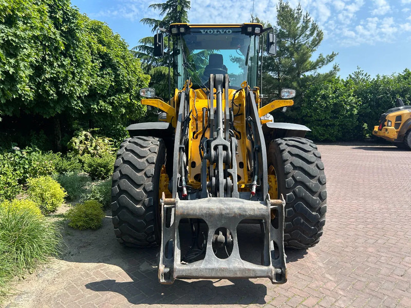Új Gumikerekes homlokrakodó Volvo L90 H: 7 kép.